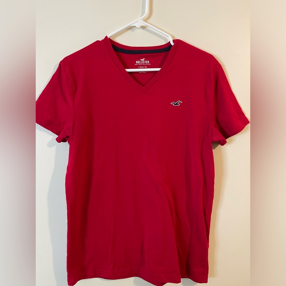 Men’s Hollister T-Shirt, Small